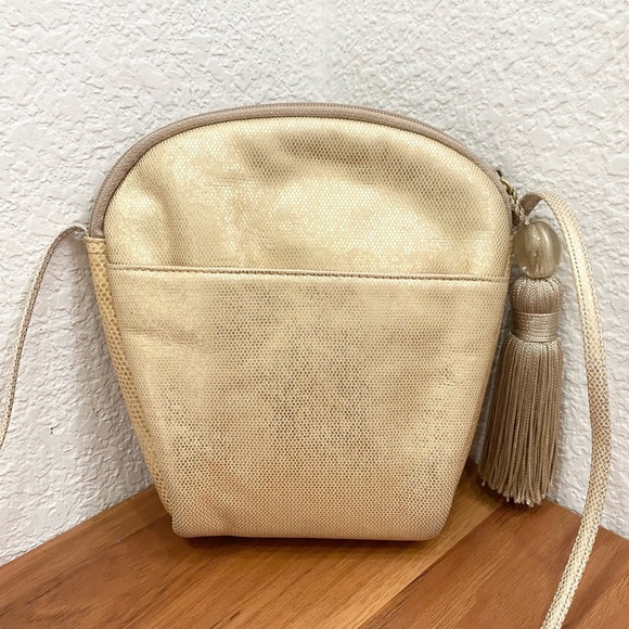 Vintage SHARIF Metallic Gold Mixed Leather Patchwork Tassel Zip Pull Crossbody - Picture 5 of 15